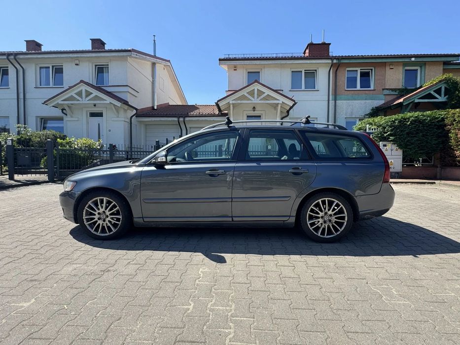 Volvo V50