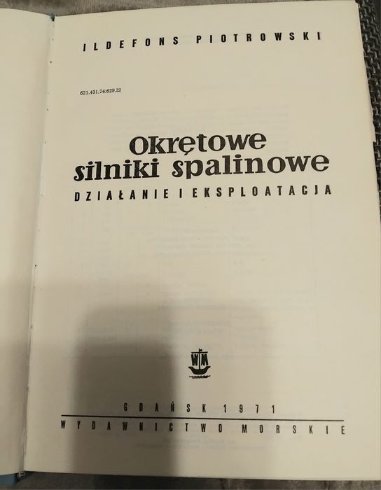 Poradnik tokarza ,Okrętowe silniki spalinowe