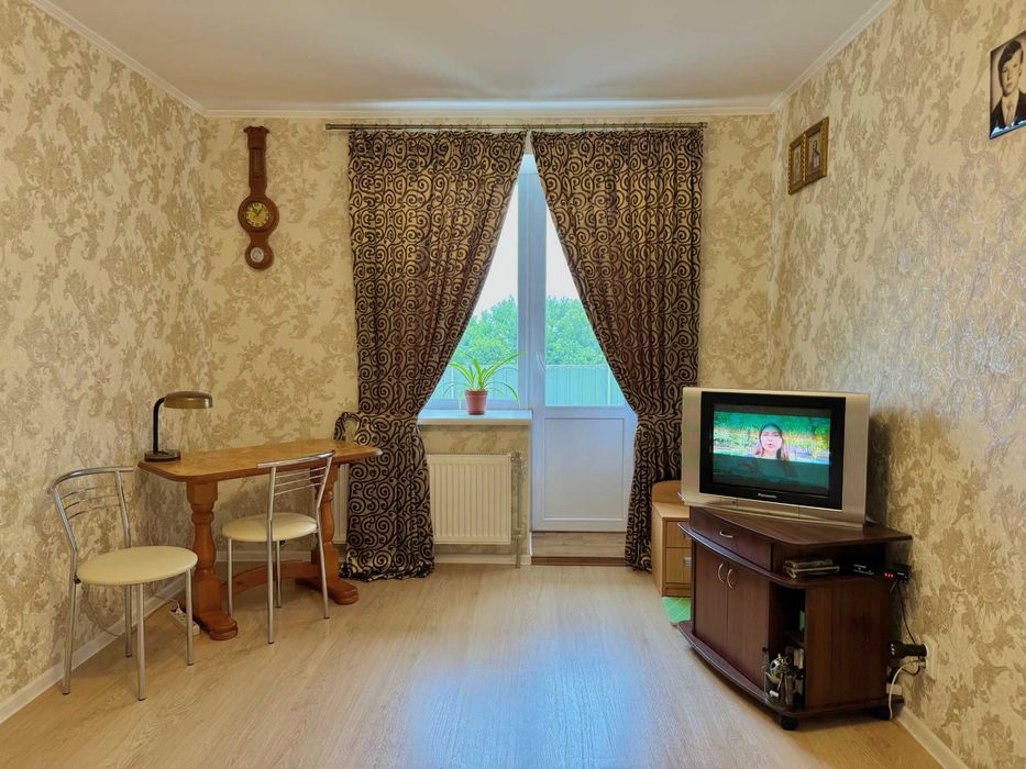 Двокімнатна квартира з ремонтом 63м2, новий будинок, р-н Літака v714