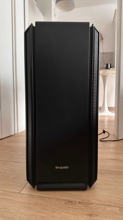 AMD Ryzen 9 3900X / RTX 2070 / 32GB RAM / 512GB SSD+1TB HDD