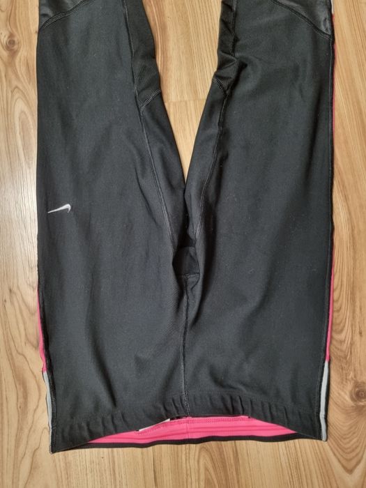 Leginnsy spodnie Nike M 38
