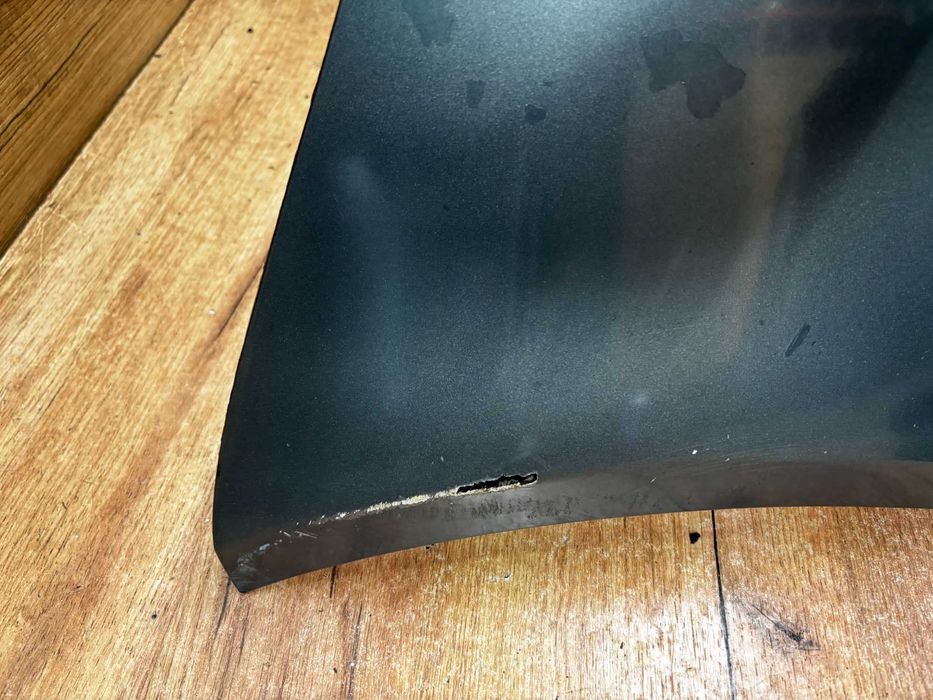 Zderzak przedni Volkswagen Golf 5 kombi kolor la6r