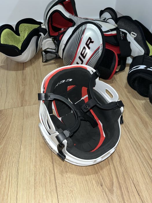 kask hokejowy CCM rozmiar M