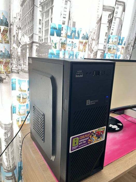 Компьютер, Системный блок та монітор