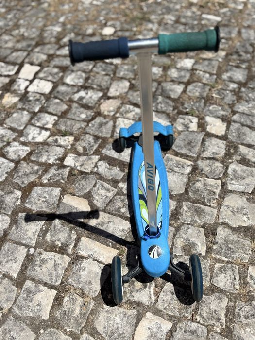 Trotinete para crinça 4 rodas