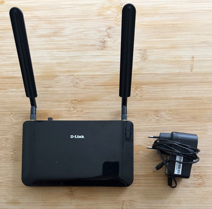 Router D-Link DWR-921 4G LTE na kartę SIM WiFi + zasilacz