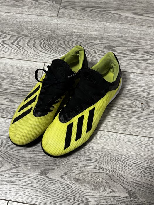 Футбольні бутси Adidas 43-44розмір