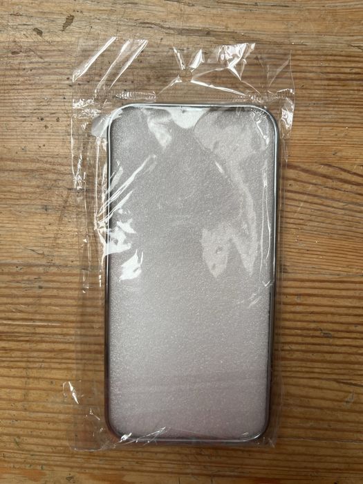 Nowe etui plecki do iphone 13