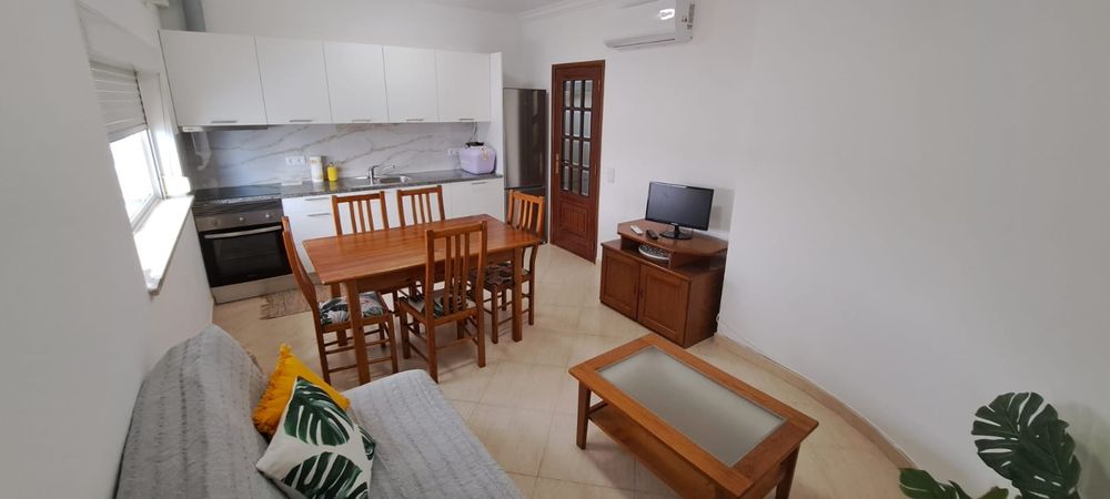 Arrendar Apartamento T2 Frente Mar Quarteira