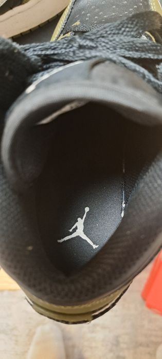 Buty Nike Air Jordan 1 Mid r. 38