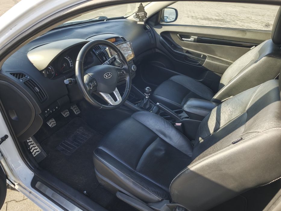 Kia Pro_Cee'd 2011 benzyna Coupe 1 własciciel w PL