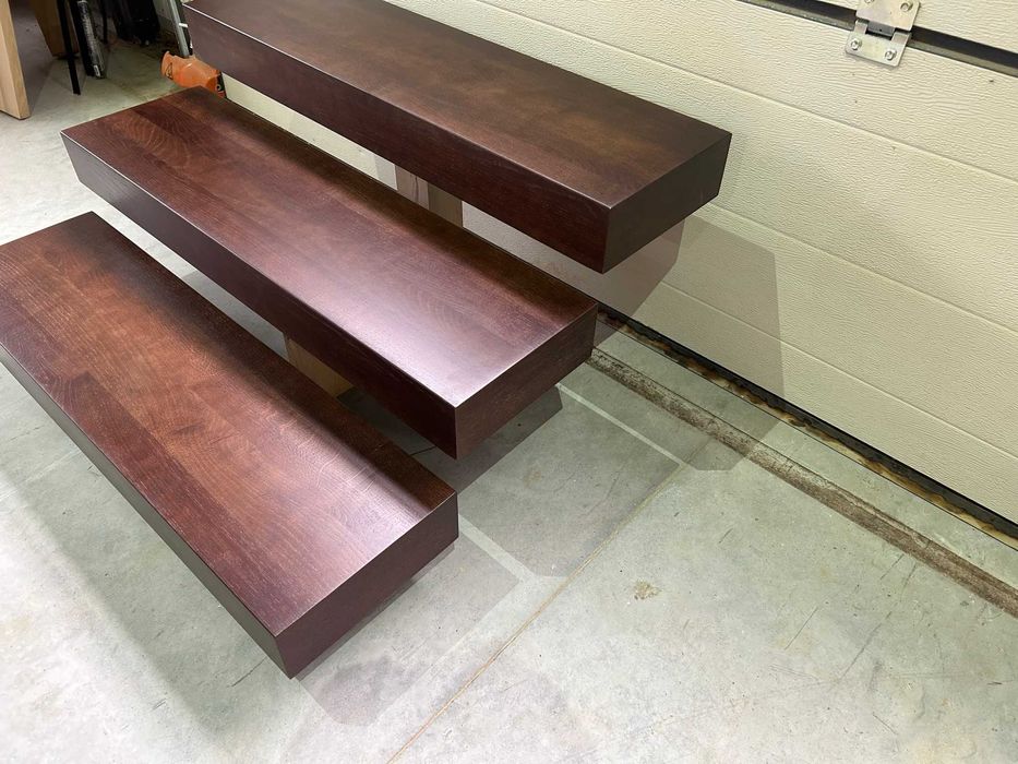 Stopnie półkowe dębowe / Schody wspornikowe dąb lakierowane