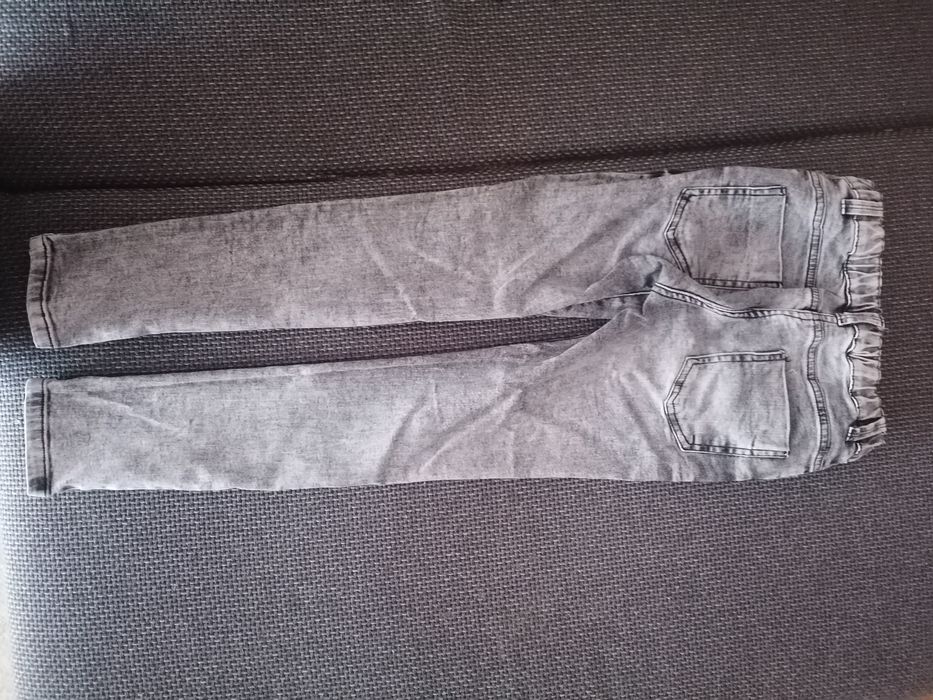 Spodnie 146 dziewczynka jeans