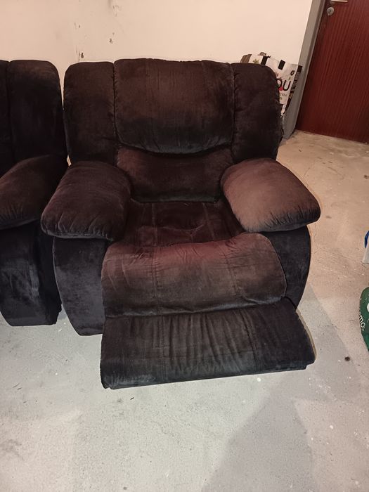 Vendo/Troco 2 poltronas elevatórias