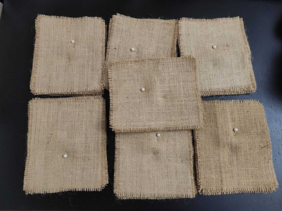 Molho de 10 recortes de serapilheira tratada