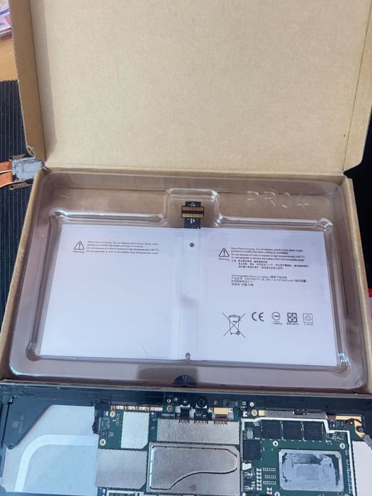 Акумулятор Microsoft Surface Pro 1724, DYNR01, G3HTA027H 5087mah