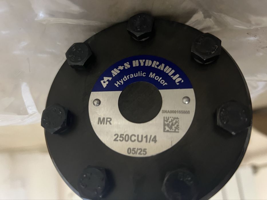 Гідромотор M+S Hydraulic MR250CU1/4