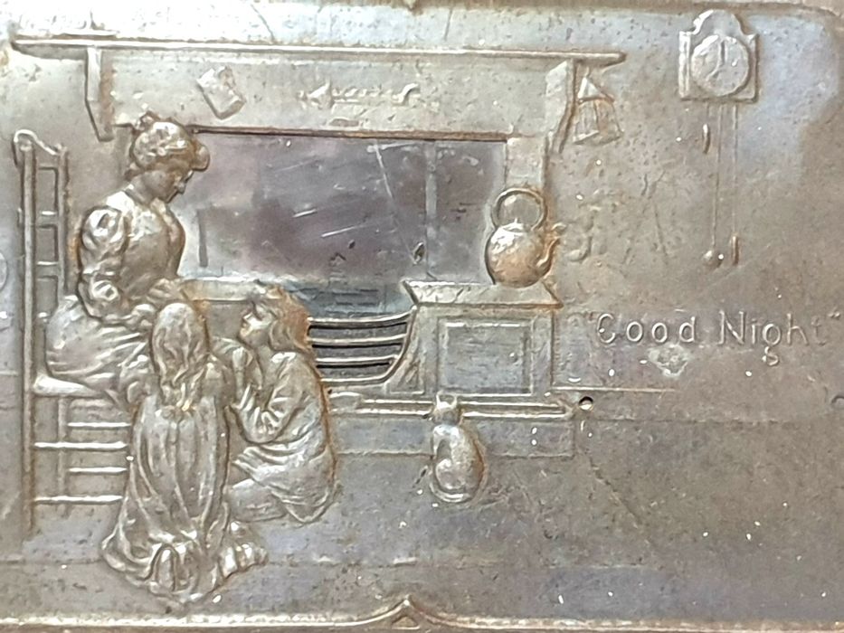 Linda antiga moldura temática inglesa "good night"  em chapa