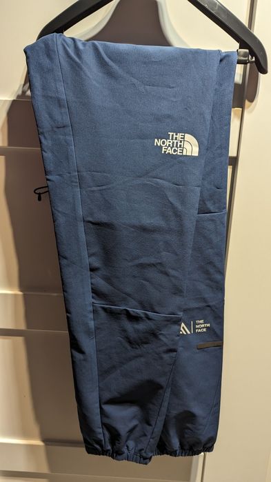 The North Face TNF spodnie Lab Wind Pants M