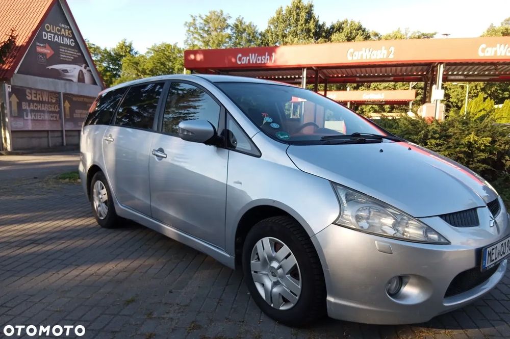 Mitsubishi Grandis