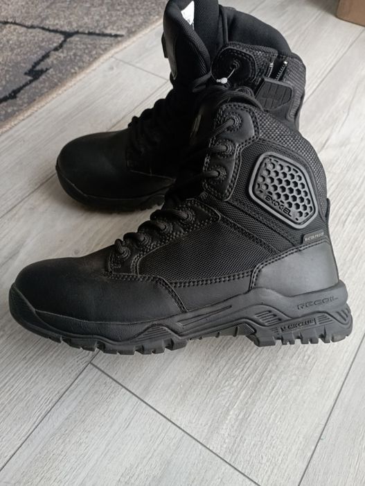 Нові оригінальні черевики (берци)MagnuM 40-41р.