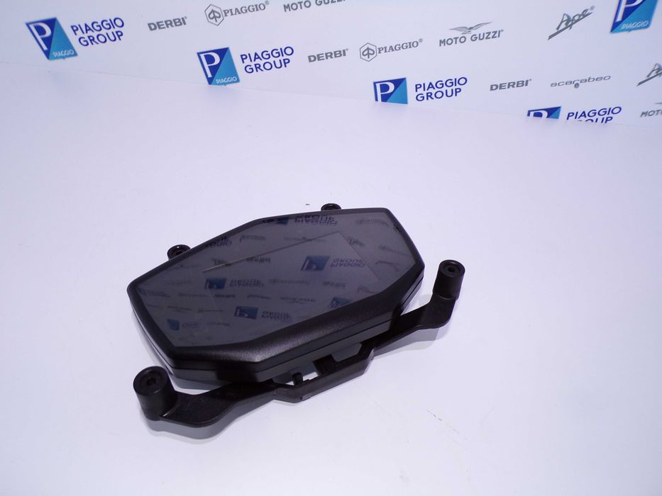 Licznik Tablet Elektroniczny Vespa GTS SuperTech 125/300cc OEM.
