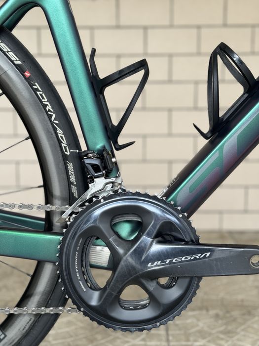 Bicicleta estrada Scott Addict RC / Carbono