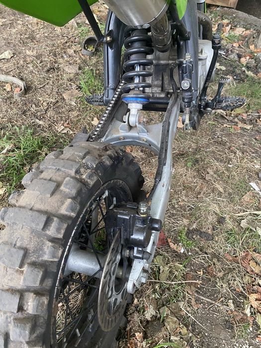 Apollo RFZ 125cc pitbike