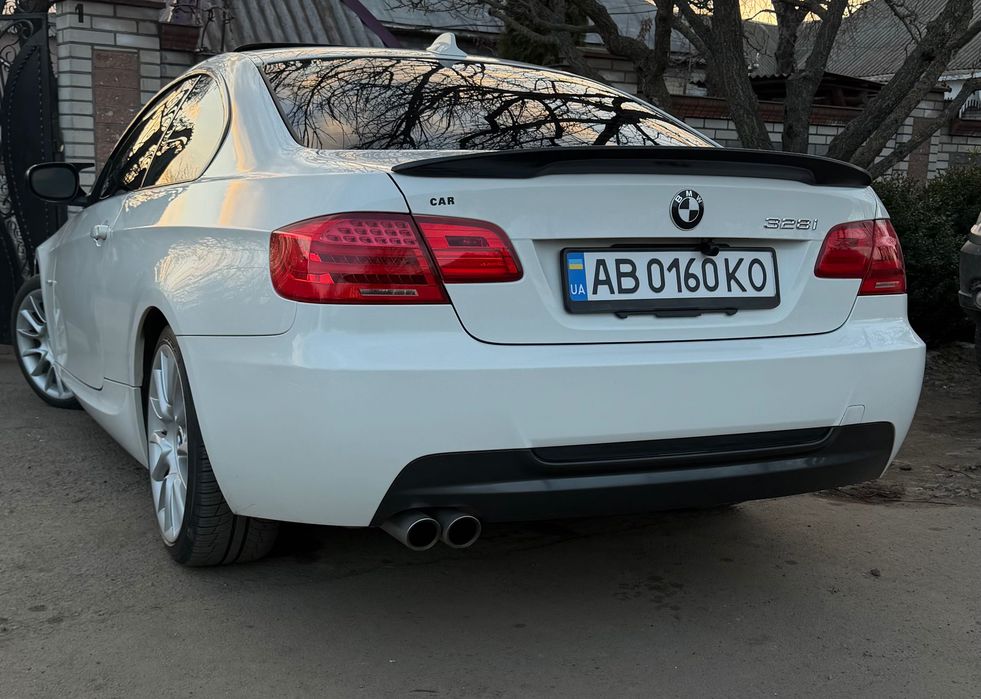 BMW E92 330i 2012