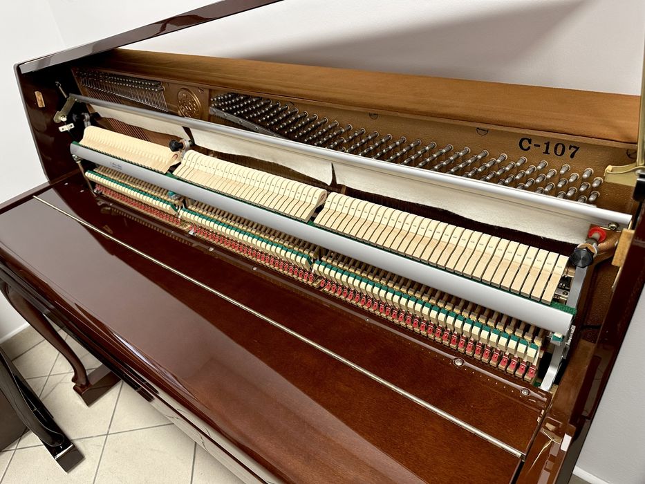 Luksusowe Pianino Kawai C-7 Chippendale  Stan Gabinetowy  Gwarancja Salonu PianoDesign