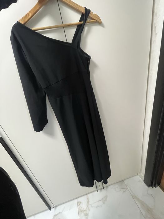 Вечірня сукня Stradivarius