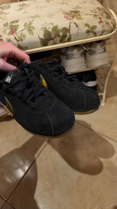 Красовкі       Nike