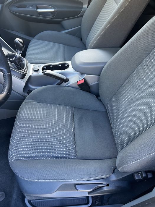 C Max - Carplay - 2014