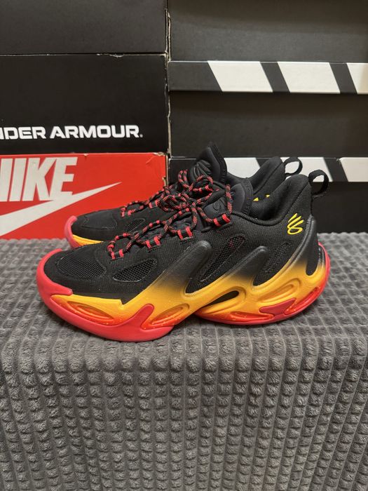 Баскетбольні кросівки Under Armour Curry 13 44(28см) оригінал