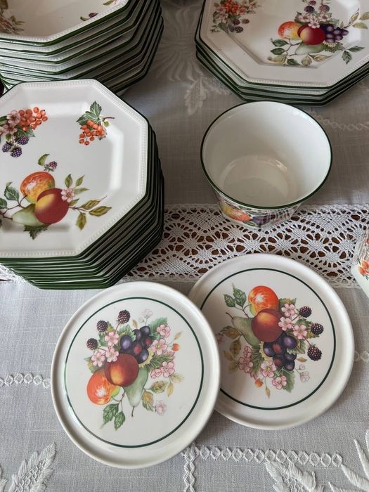 ジョンソンブラザーズ（Johnson Brothers） フルーツ食器セット Johnson Bros Fresh Fruit Рідкісний англійський сервіз: 600 грн
