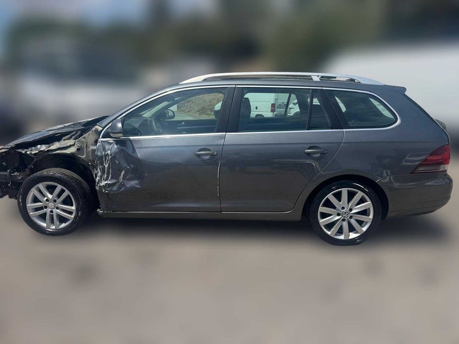 VOLKSWAGEN Golf VI Variant 1.6 TDI de 2012 Salvado