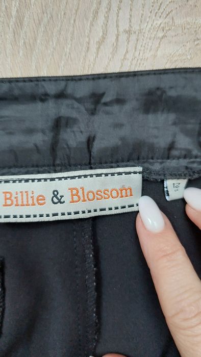 spodnie damskie proste, garniturowe r. 40