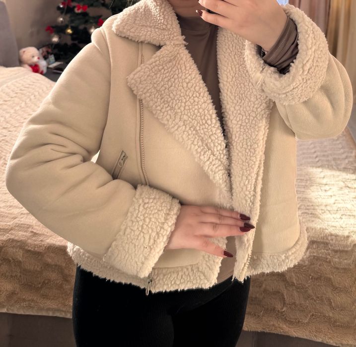 Жіноча дублянка замшева