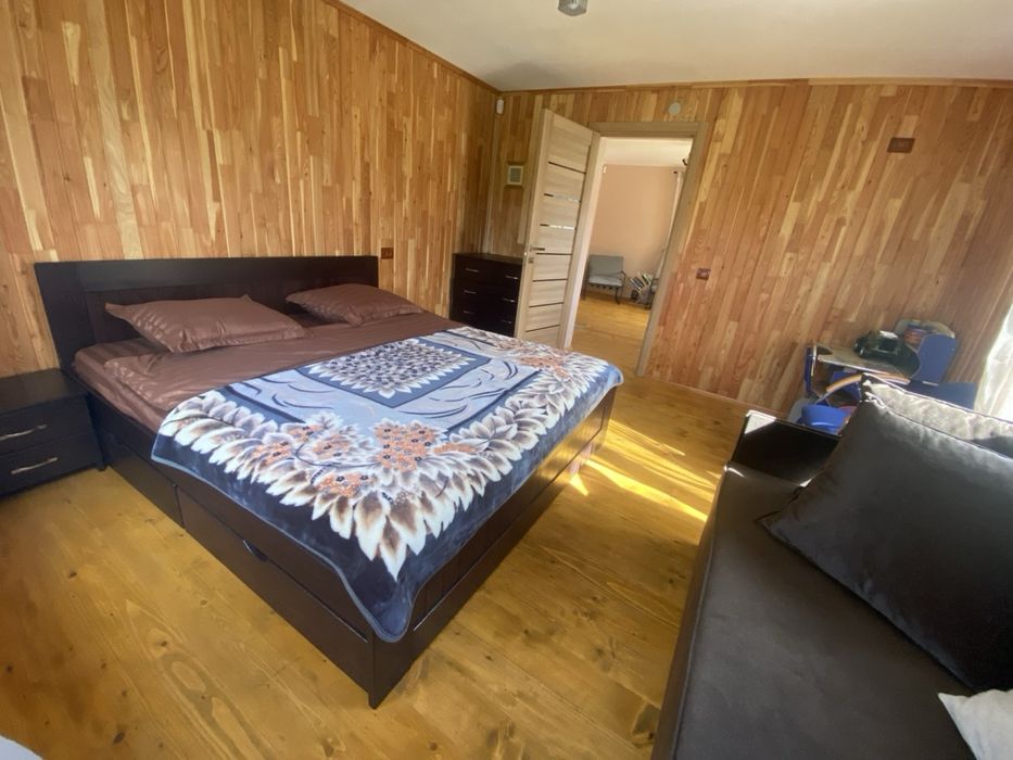 Східниця-Відпочинок в Карпатах. Оренда. Здам.Котедж з басейном.