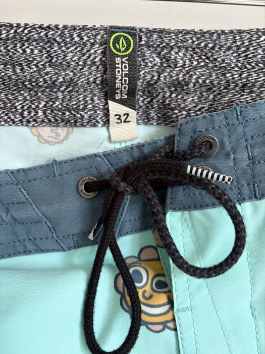 Volcom Stoneys Kooks 32 boardshorty kąpielowe surfing NOWE z metką Hemp 4-Way Stretch