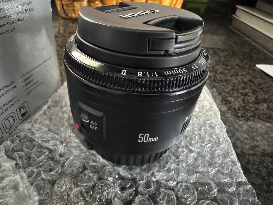 Objetiva Canon EF 50mm F/1.8 II