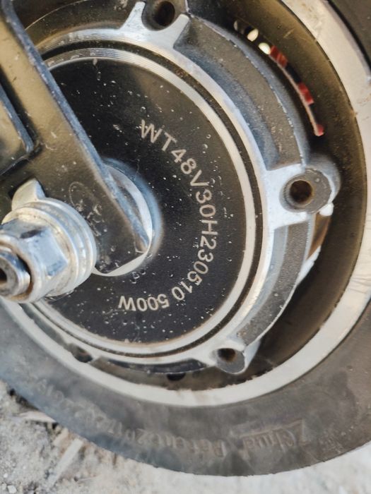 KUGOO M4 — Электросамокат, исправен, без зарядки, с модернизацией.