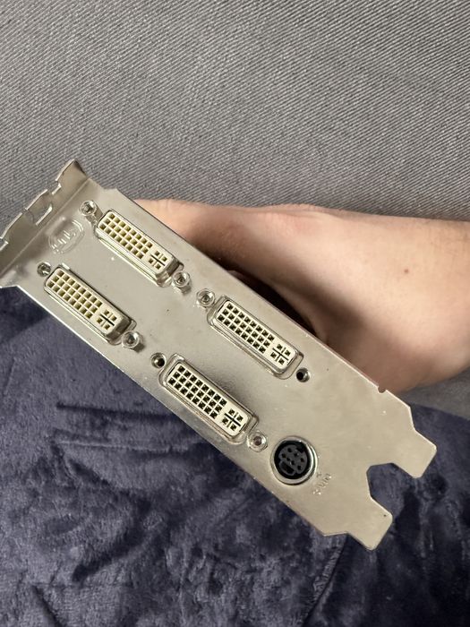 Ati Radeon HD4850 x2 gddr3 pci-e quad dvi-i/tvo 2gb