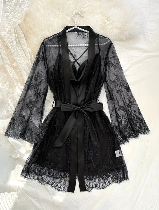 Елегантний жіночий халат-піжама