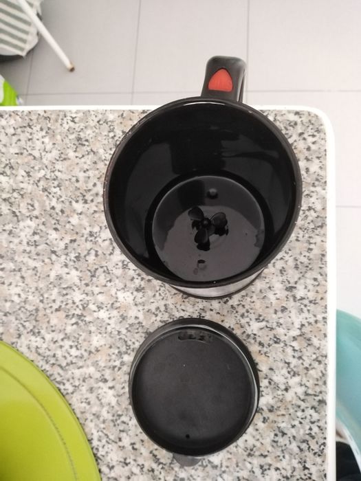 Vendo  caneta de  cafés com bom estado