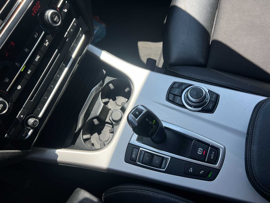 BMW X3 2016 року
