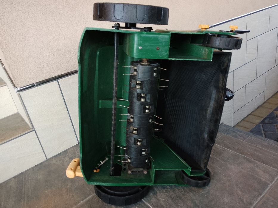 Areator Wertykulator do trawy S 2300 Raptor /  Wolf Germany
