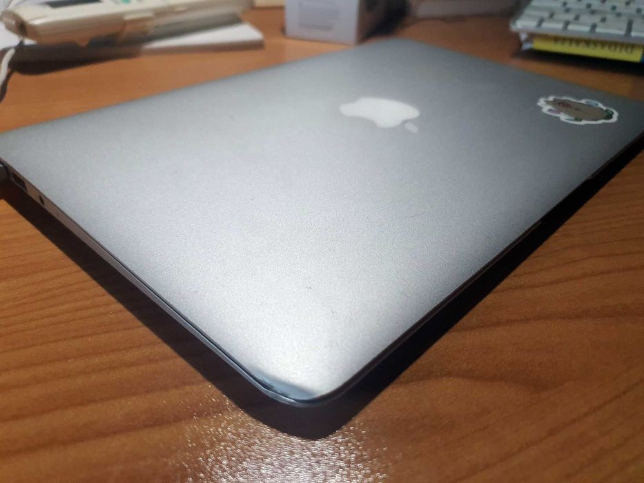 Macbook Air 11" 2010