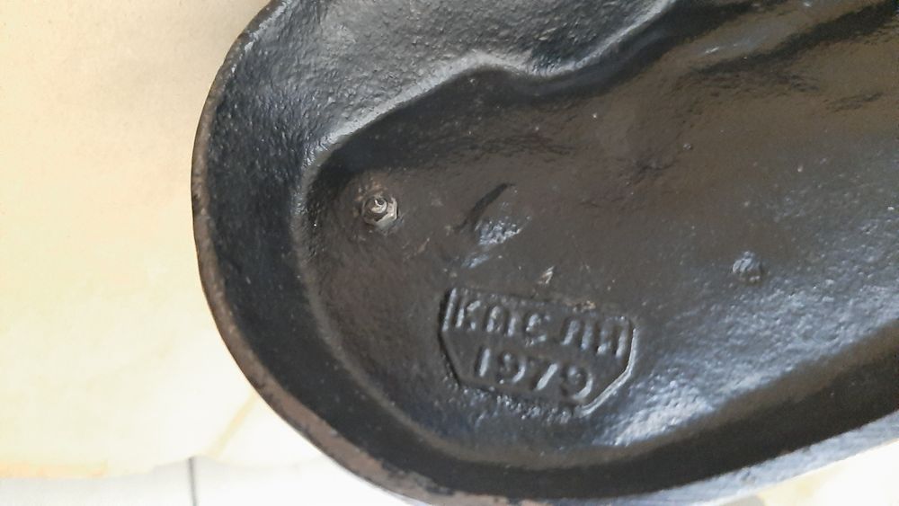 статуэтка фигурка Лошади на лугу собачка собака скульптура