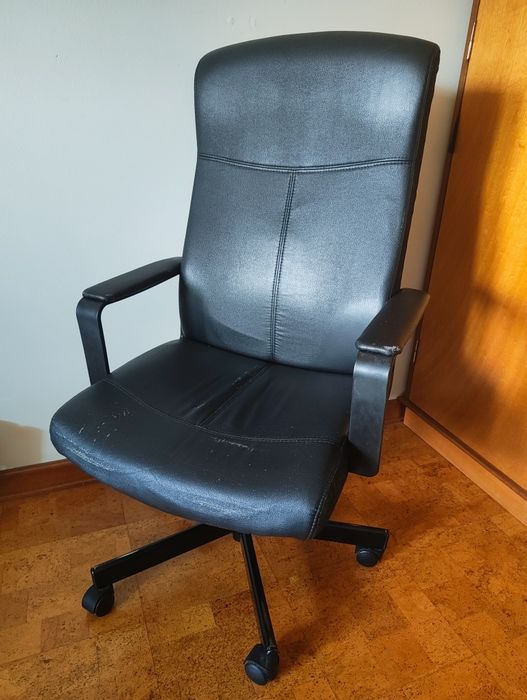 URGENTE - Cadeira de escritório IKEA MILLBERGET